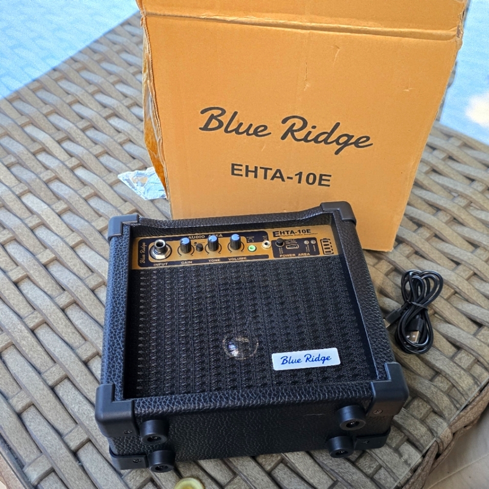 Blue Ridge EHTA-10E Black Portable Audio Amplifier